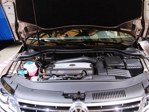 一汽-大众 1.8TSI DCT 发动机局部特写