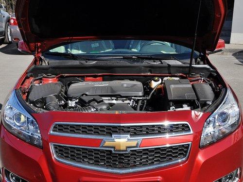 雪佛兰 迈锐宝 2.0L AT 发动机局部特写