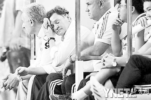 卡马乔面临问责