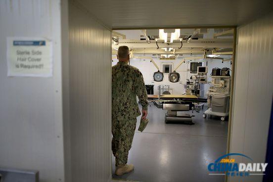 ������Ħ�����ڲ��պ����ع� ǿ��ιʳ����ɭ�ֲ�