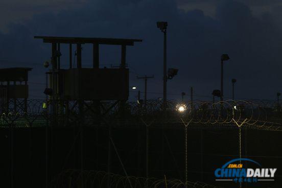 ������Ħ�����ڲ��պ����ع� ǿ��ιʳ����ɭ�ֲ�