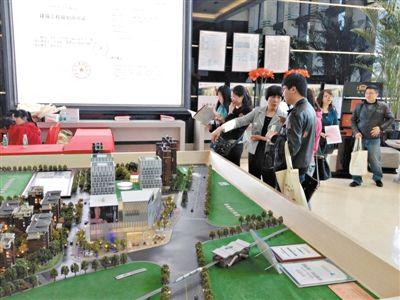 ������԰�Ĺ����߽��ܣ���ѡ��ǰ��������Ҫ��ǩ��һ����װ��Э�飬����Լ����װ�޵ı�׼Լ5000Ԫ/ƽ�ס��¾������� ���� ��