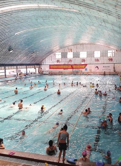 ����һ��Ӿ���� ��Ů��Ӿ�⡰�����֡���ƨ��