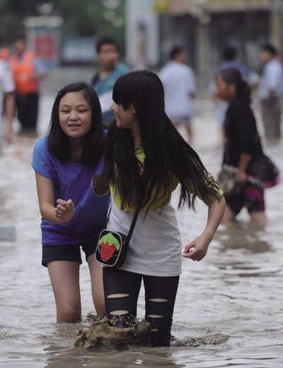 暴雨成灾保险尴尬中求突破 雨天行车五个必注意
