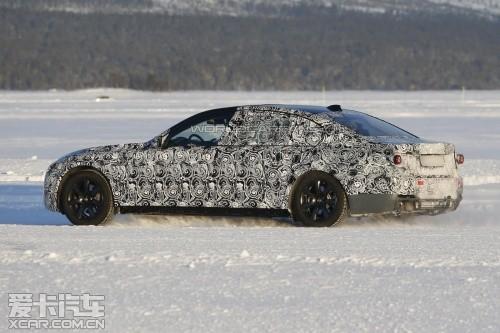 新宝马7系谍照