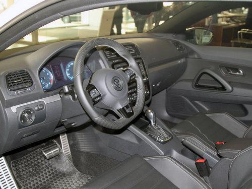 ����(����) �п�R 2.0TSI �п�̨���