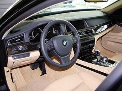 ����(����) 740Li 3.0T �п�̨���