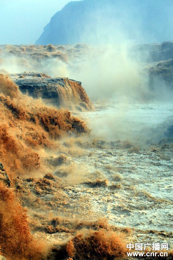 黄河壶口瀑布奇观浪涛腾空排山倒海图13