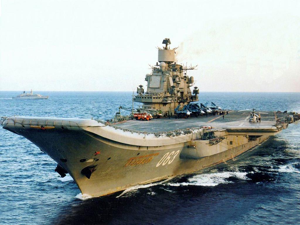 俄罗斯"库兹涅佐夫"号航母今年起,俄罗斯停止使用乌克兰航母甲板起降