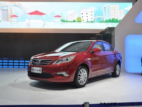 长安逸动购车送2000元礼包 紧凑型轿车