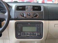 ˹�´� ���� 1.6 AT �п��Ǳ�̨����д