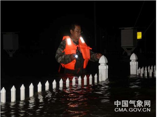 ��Զ������ֹ۲�ҵ����Ȼ�������� �ڷ���