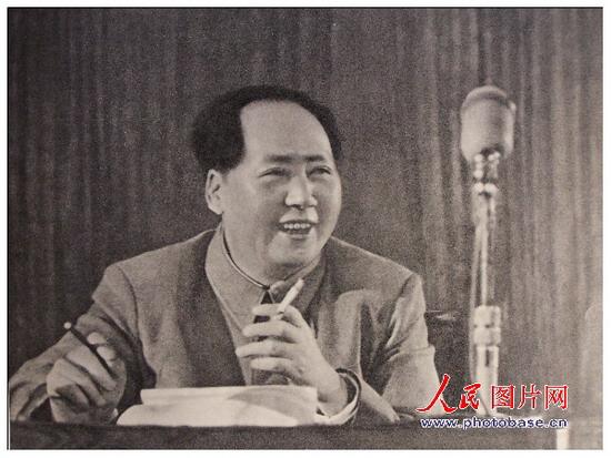 1955�꣬ë����ȫ�����������ϡ�