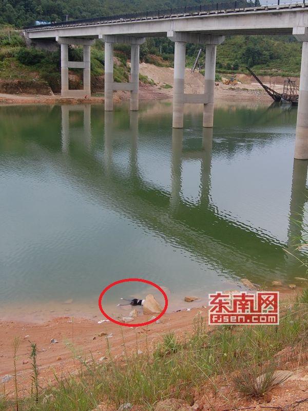 河里淹死人图片图片