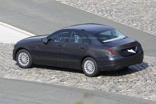 曝奔驰全新2014款C级谍照 明年正式亮相