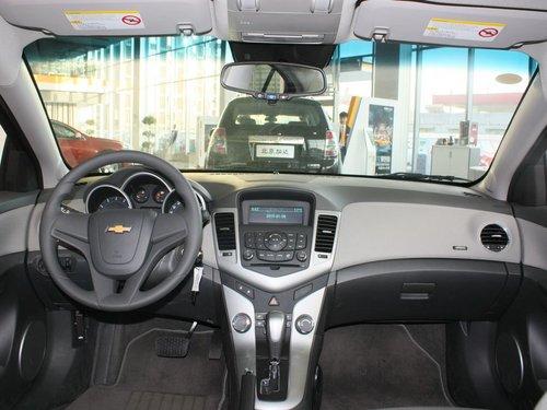 ���� ѩ������³�� 1.6 SE AT �п�̨����