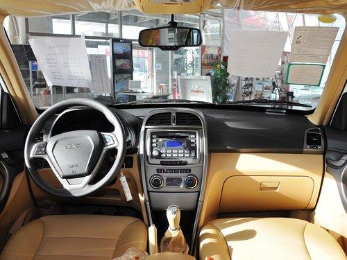 ���� �𻢾�Ӣ�� 1.6L MT �п�̨����