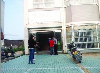 �캣���ڶ����ļҡ������ ��