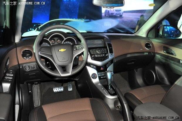 ѩ����ͨ��ѩ������³��2013�� �Ʊ� 1.6T �Զ��콢��