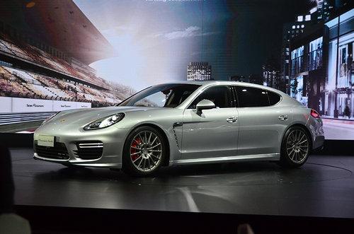 全新保时捷Panamera 售113.80-268.80万