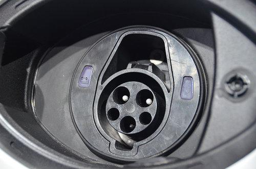 全新保时捷Panamera 售113.80-268.80万