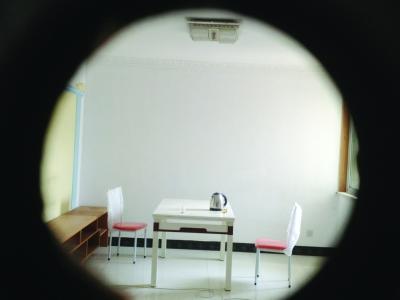 ��è�ۡ��￴�����İ����أ��ұ�øɾ����ࡣ����֮�󣬻�����������ĸı佫������ �ι��� ������ ��