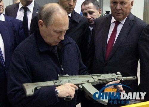 ������ͳ�վ��Ӳ����������鲢���Ե���ǹ֧