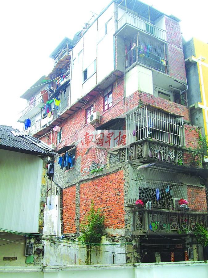 南宁城中村惊现