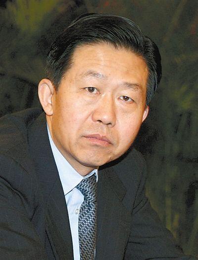 国务院副秘书长肖捷央行副行长潘功胜证监会主席肖钢财政部副部长王