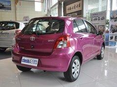 广汽丰田 1.6E 自动 车辆右侧尾部视角