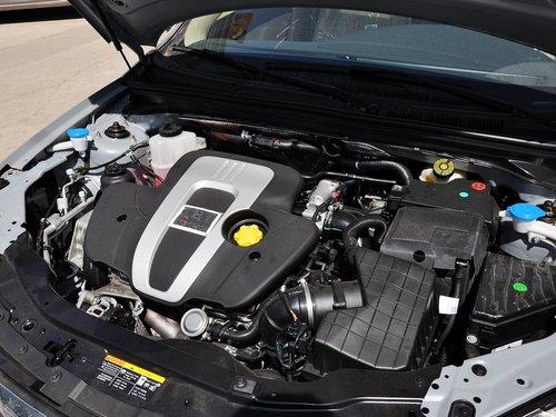 上汽荣威 550D 1.8T DCT 发动机主体特写