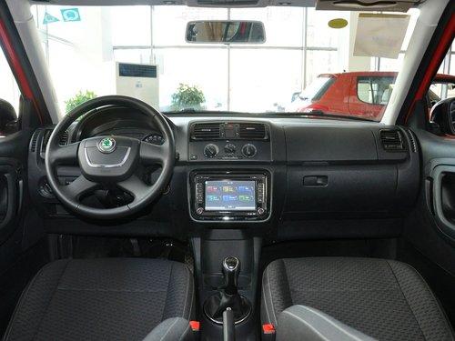 斯柯达 晶锐 1.6 MT 中控台整体