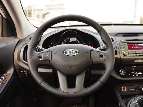 东风悦达起亚 GLS 2.0L 自动 方向盘整体