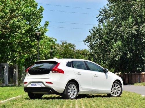 沃尔沃(进口) 2.0T 自动 车辆右侧尾部视角