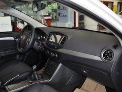 上汽荣威 1.5L 手动 中控台右侧