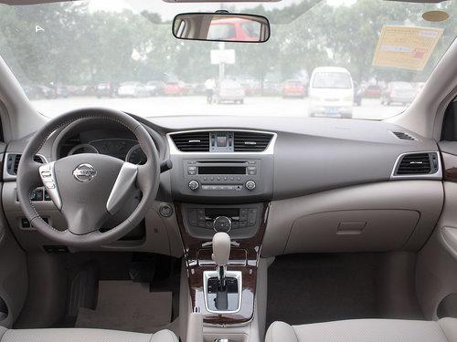 �����ղ� ���� 1.8 XL CVT �п�̨����