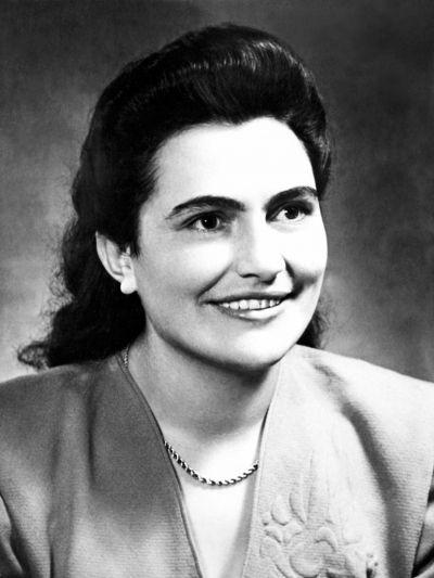 约婉卡,摄于1952年。(资料图片)图/CFP