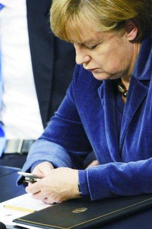 白宫拒回答是否曾监听默克尔 美德信任陷危机