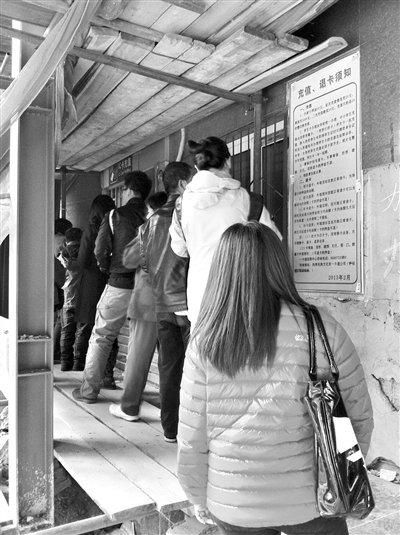 ����һ��ͨ�˿������ɲ��˿� �ͷ���ȱ�ټ��