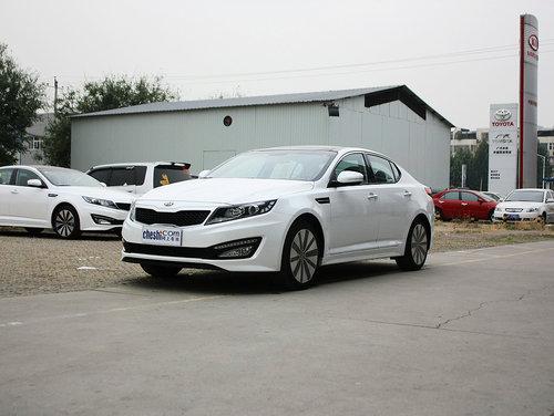 东风悦达起亚 K5 2.0L AT 车辆左前45度视角