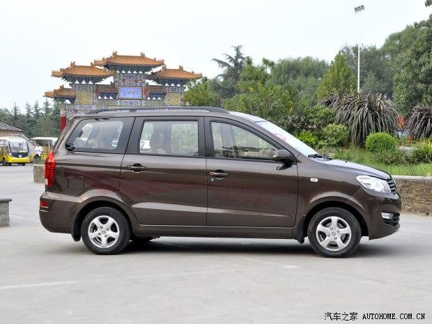 东风小康东风小康风光2013款 1.5L舒适型