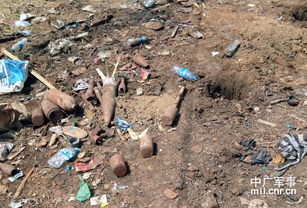 中国维和警察亲历南苏丹爆炸遍布尸块武器残骸图2