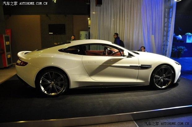 阿斯顿·马丁阿斯顿·马丁Vanquish2013款 6.0L 基本型
