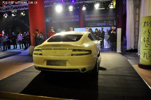 阿斯顿·马丁阿斯顿·马丁Rapide2013款 6.0L S