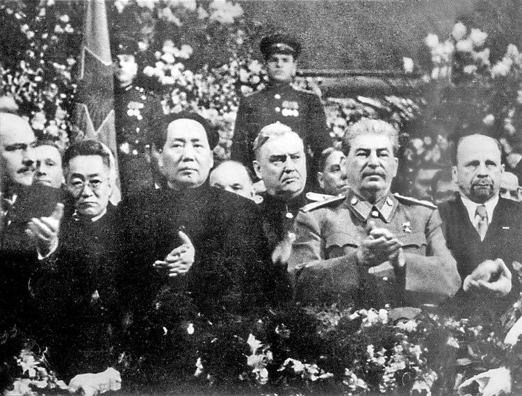 1949年12月21日袁毛泽东出席斯大林70寿辰庆祝大会中国代表团在斯大林