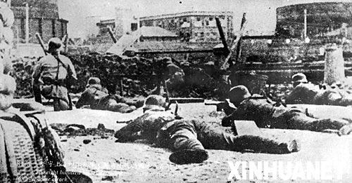 1937��11��9�գ��й������ؾ��ڸ����ܵе�����±��ȳ����Ϻ����Ϻ����ձ����Ծ�ռ�졣�վ������Ϻ�����ʱ3���£����ñ���30���ˣ�����6����ˣ������˳��ش�����ձ���ͼ3���������й��Ŀ����ƻ��Ʋ���ͼΪ���Ϻ����вֿ��ս���й��ؾ�׳ʿ��