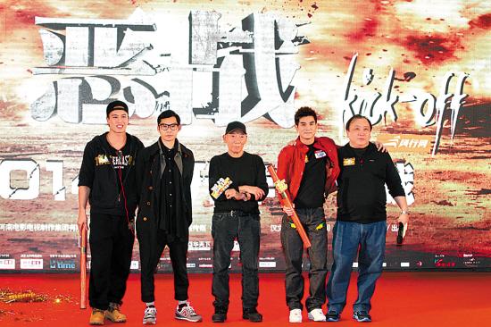 安志杰否认与谢婷婷复合(图)