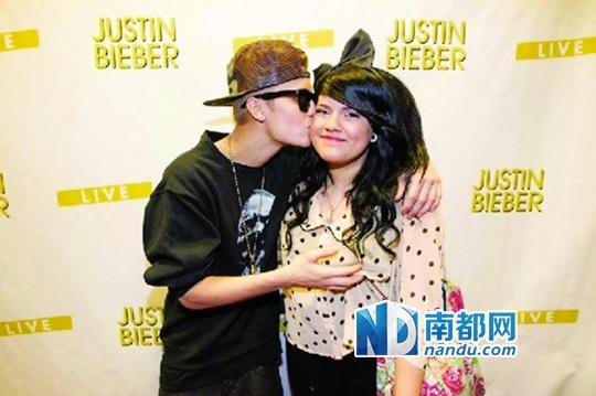 <div mce_tmp=
