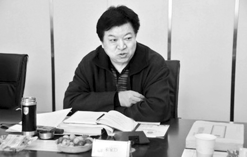 河南10天内两厅官落马落马政法委书记曾被称敬业