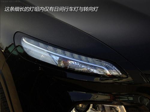 入门级差2万 JEEP自由光对比奔驰GLK